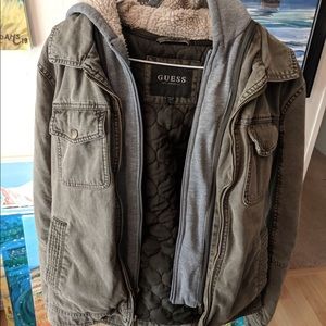Guess trucker coat w detachable hood